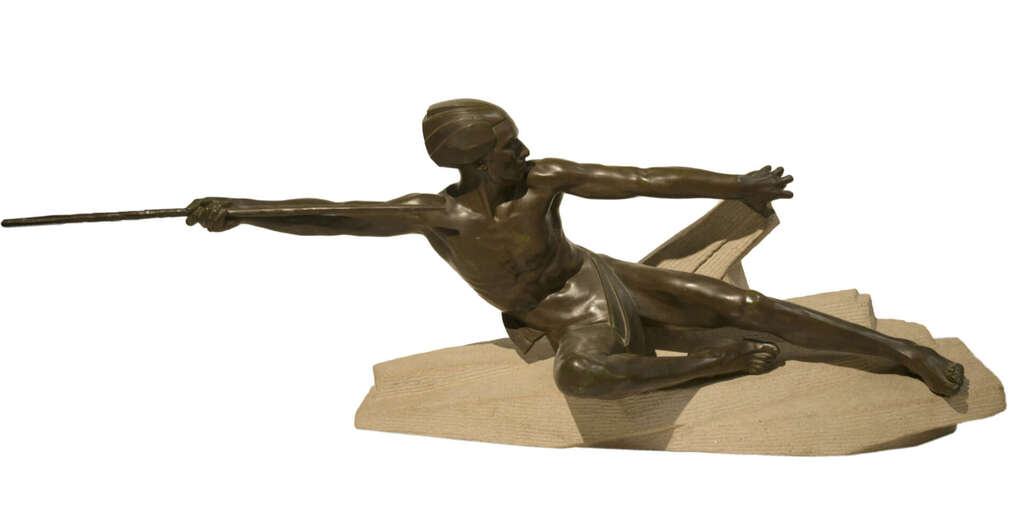 Bronze sculpture 