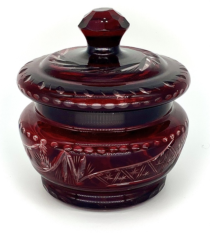 Large bonbonniere.Two-tone, ruby crystal.Hand-cut.Pre-war Bohemia.Excellent preservation.