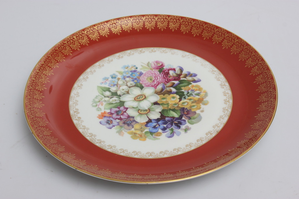 Kuznetsov porcelain plate