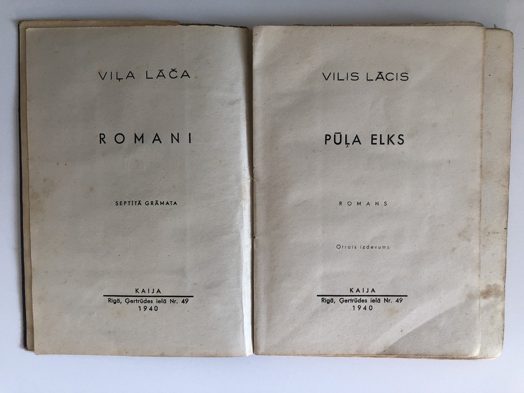 Piecas pirmskara izdevumu latviešu rakstnieku grāmatas