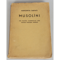 Книга «Муссолини».