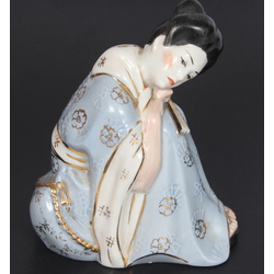 Porcelain figurine 