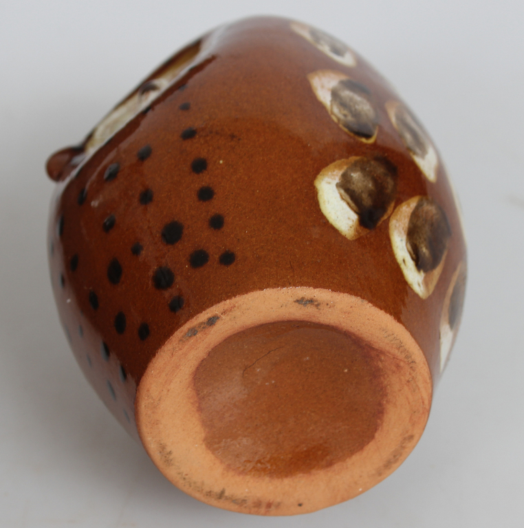 Ceramic piggy bank 
