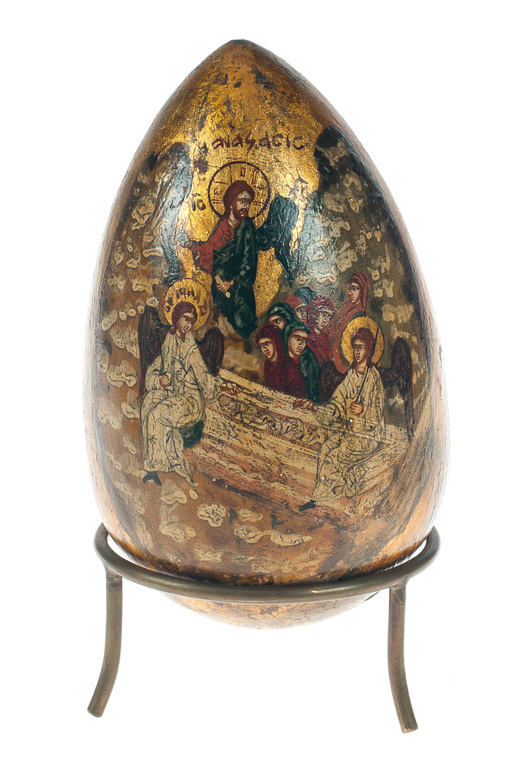 The Orthodox wooden egg