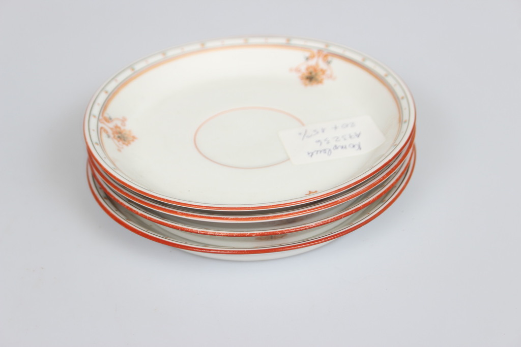 Art nouveau plate set+1 egg dish