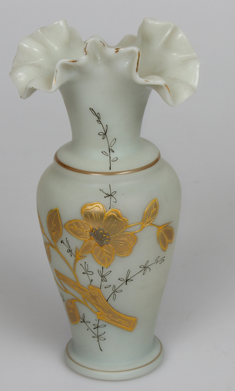 Glass vase with gilding