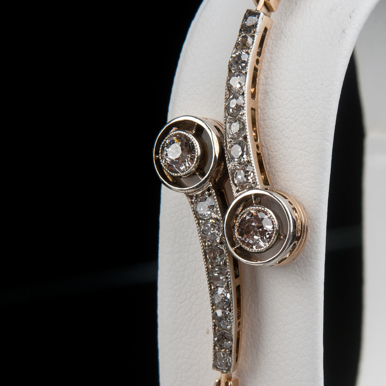 Golden bracelet with diamonds