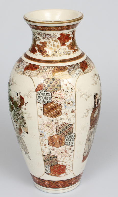 Японская ваза с росписью