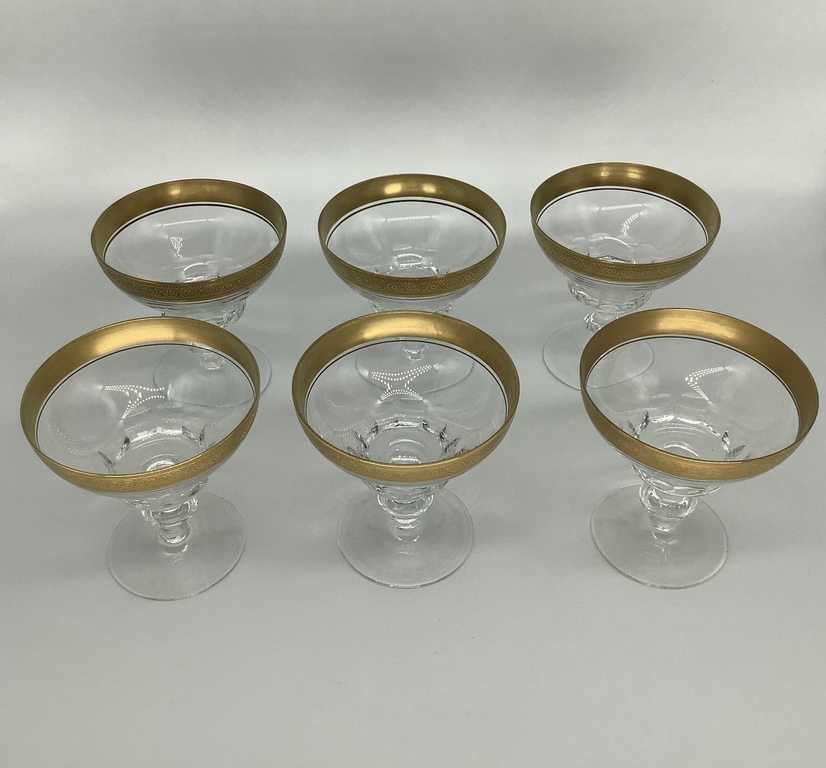 Champagne glasses Sonne Crystal Austria. Hand-carved and gold-plated. Buffet storage