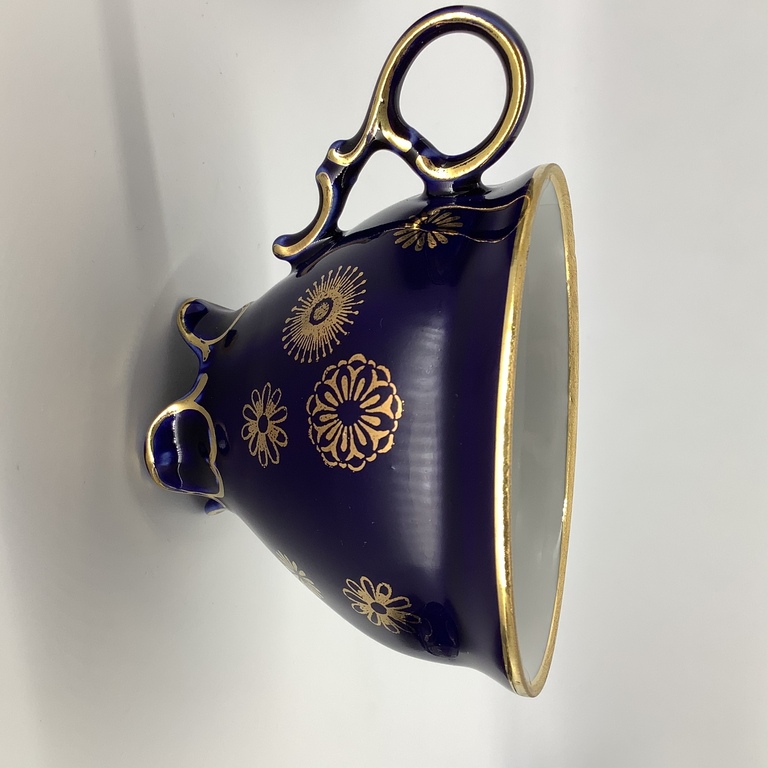 Ideal cobalt. Tea trio on a figured stem. Collectible condition