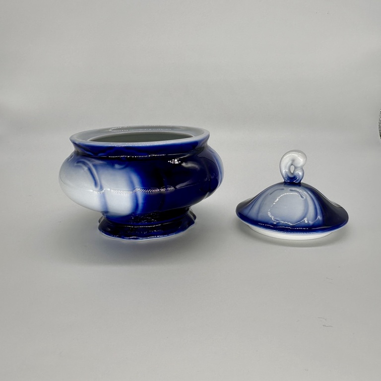 Cobalt sugar bowl, marmalade bowl. Russia, old. Private factories. Overflows.