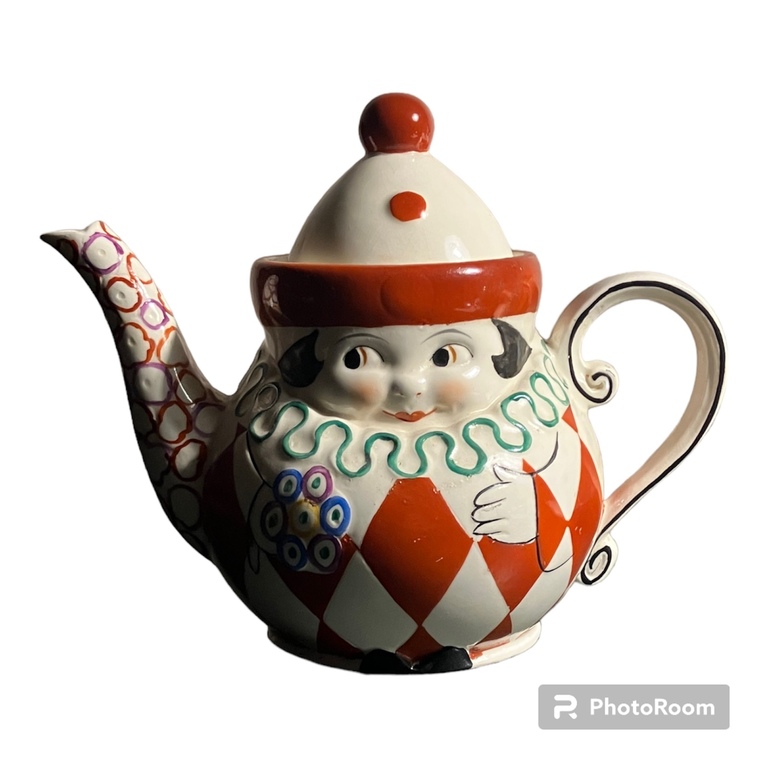porcelain teapot with ANNEL'S FACE, goebel