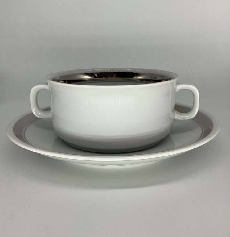 6 soup cups and saucers. Bauhaus, Hünterreuther, minimalist period