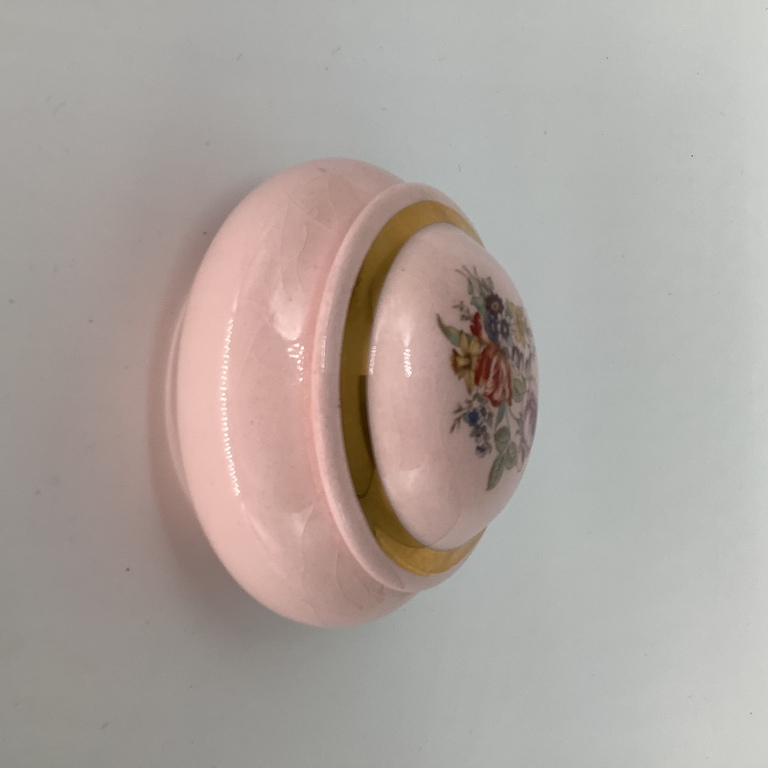 Ring box. Pink porcelain. Painting. Bohemia.