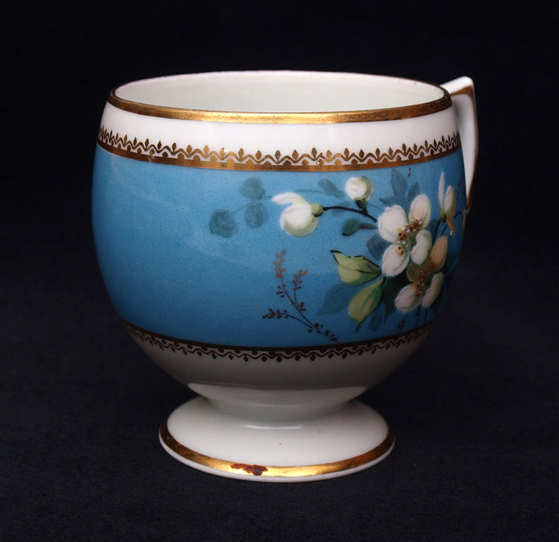 Porcelain cup