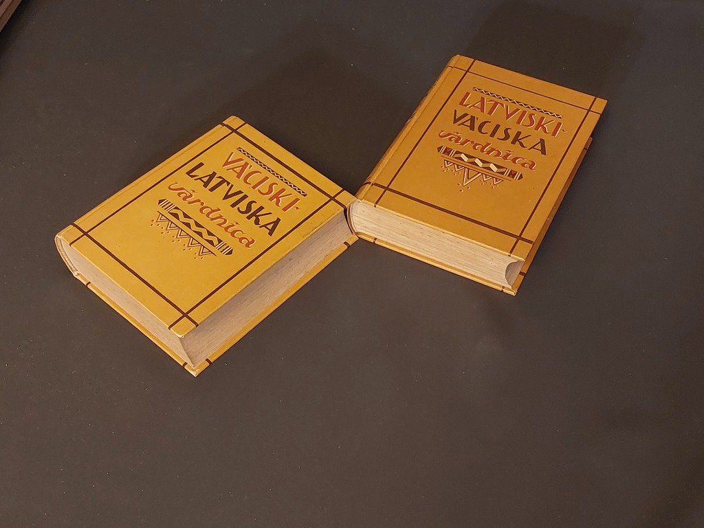 Two dictionaries Latvian - German; German - Latvian 1942