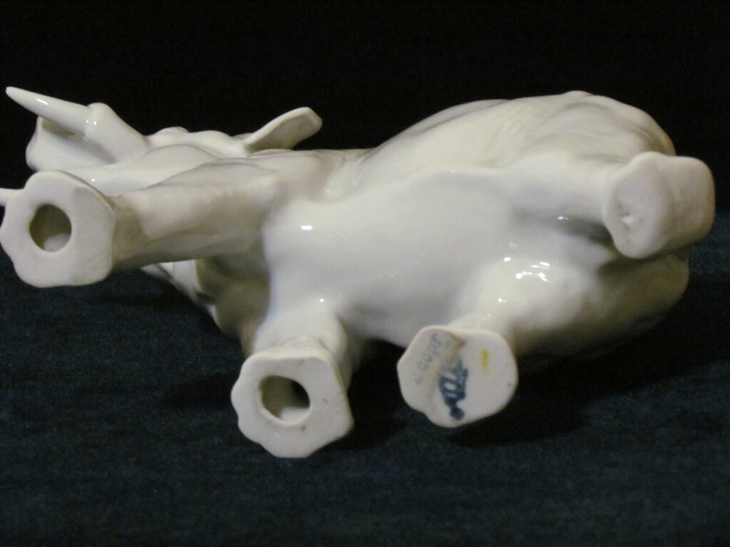 Porcelain figure