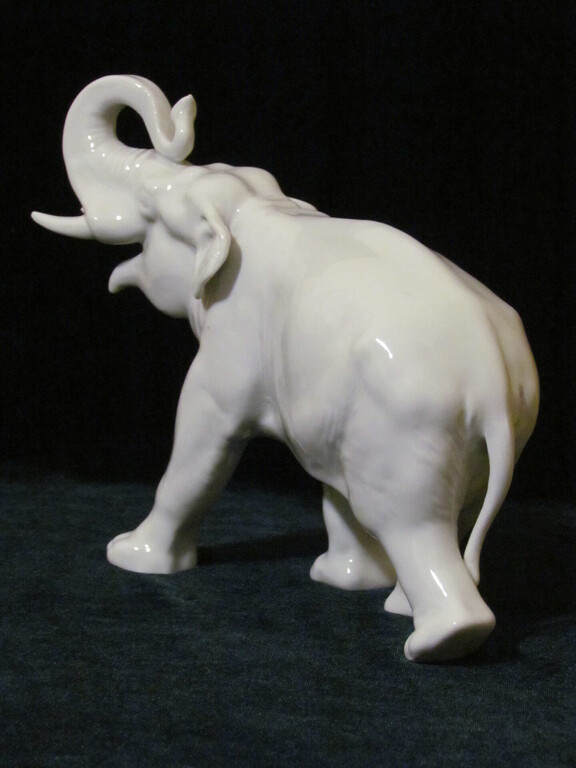 Porcelain figure