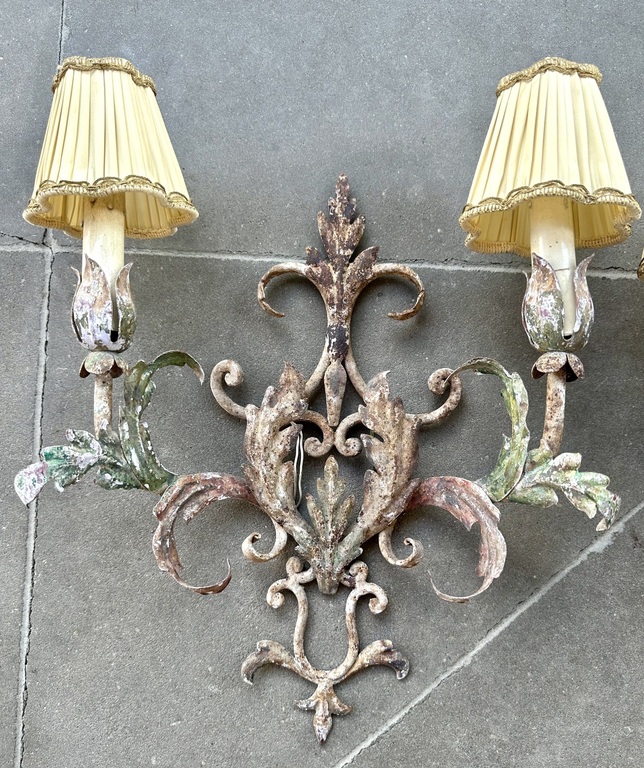 Two Venetian sconces with fabric lampshades