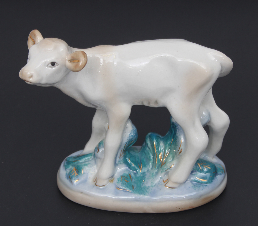 Porcelain figurine 