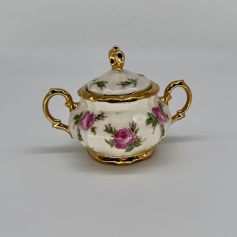 Sugar bowl with roses. 20th century. Russian work
