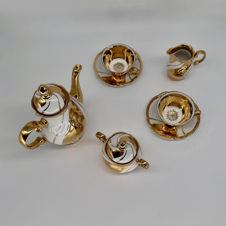 Coffee art-Deco service for 2 persons. Gold plated 50s.