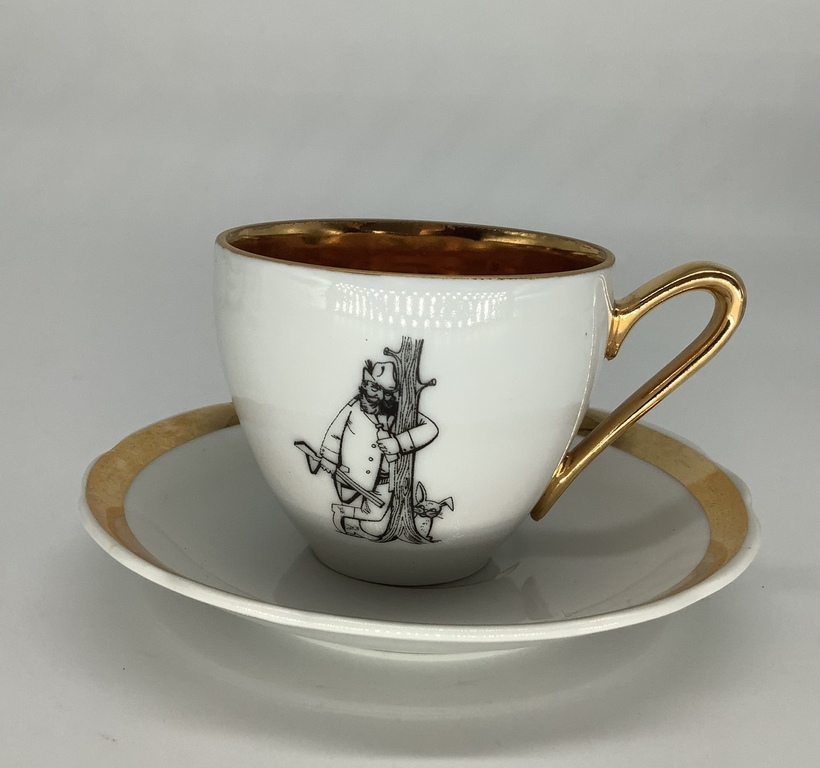 5 coffee cups from the “Sexual Adventures of the Good Soldier Schweik” service, World War I. Rarity