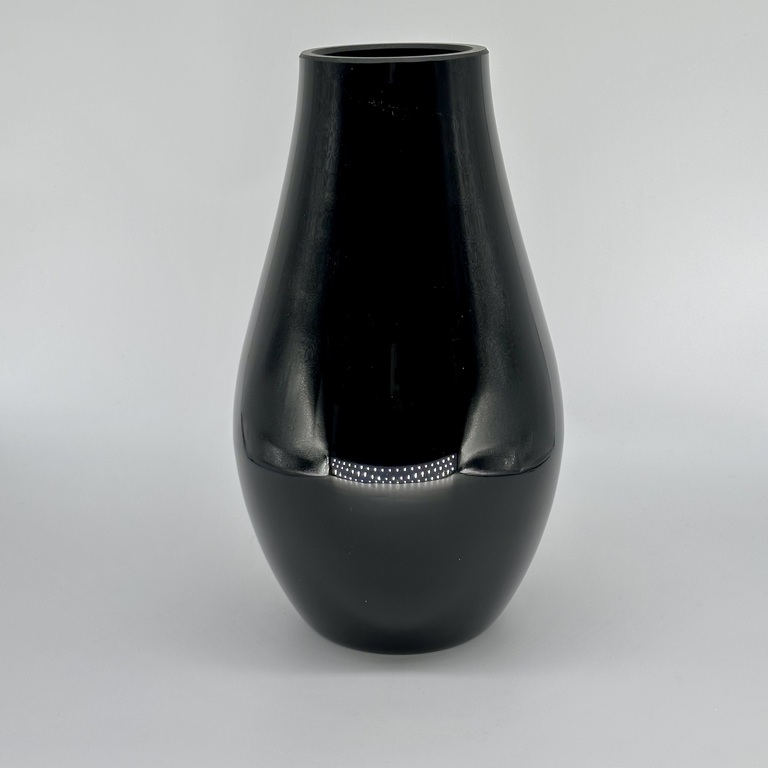 Черное матовое стекло, имитирующее бурый уголь (лигнит). Викторианская эпоха. Ручная работа