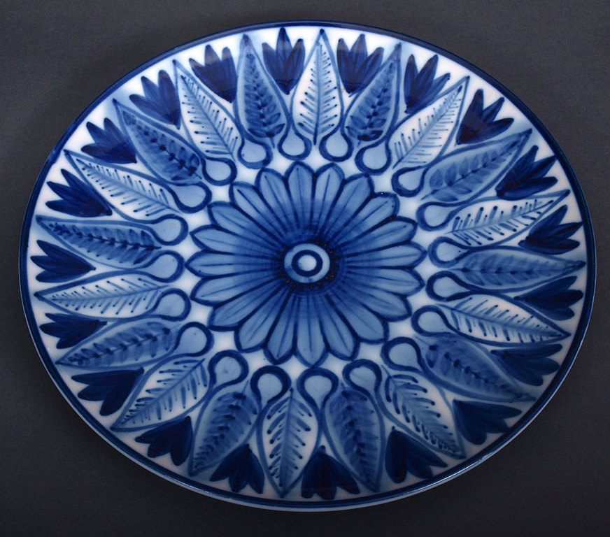 Porcelain plate with a blue ornament