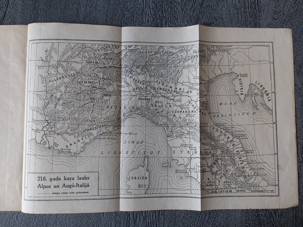 1 ПЛАТОН Протагор 1925 Рига. 2 - ТИТ ЛИВИ 1929 г. Рига. 3 ИЗУЧЕНИЕ ПО РИМСКОЙ ХРОНИКЕ 1935 ГОДА Рига. 4 УКАЗАТЕЛЬ К КРИТИКЕ КАНТА 1935 ГОДА 5 Греческий мудрец Эпиктет 1936 г. Рига. 6 Речь Цицерона против Катилины 1939 г. Рига