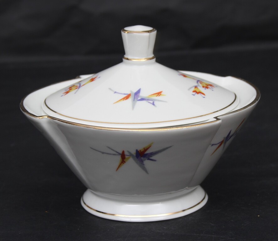 Kuznetsov porcelain sugar bowl
