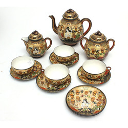 Porcelain tea service for 4 persons 