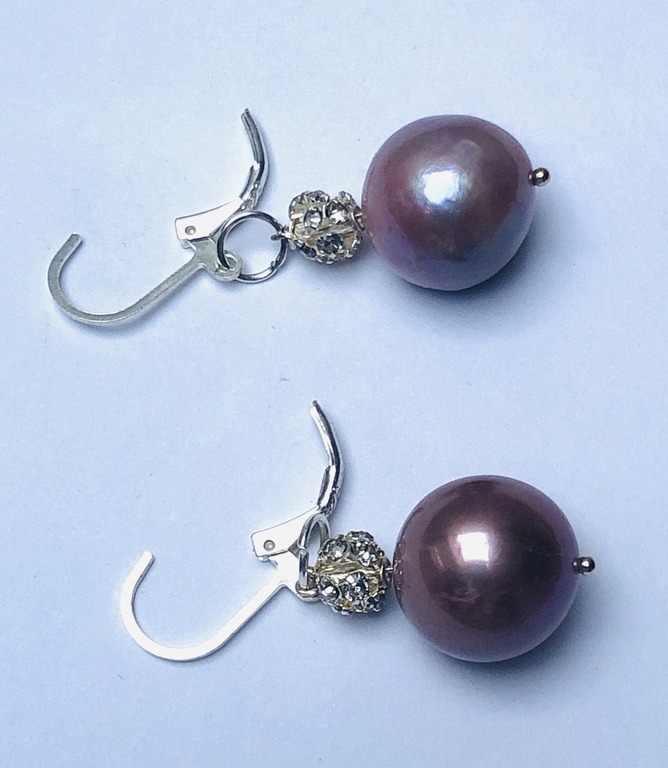 Silver earrings with large Edison Freshwater Pearls. The size of the pearl is approximately 13mm. Prove - 925.