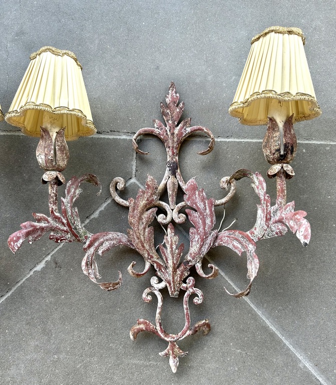 Venetian sconces with lampshades