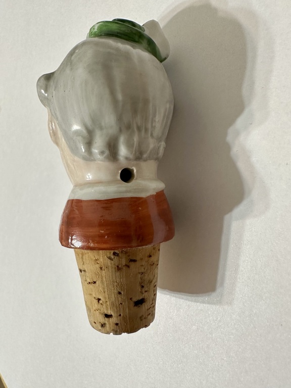 Porcelain bottle stopper