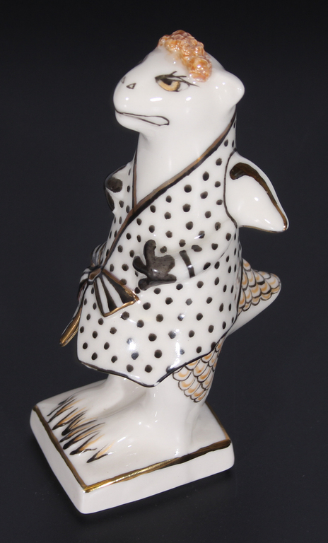 Porcelain figurine 