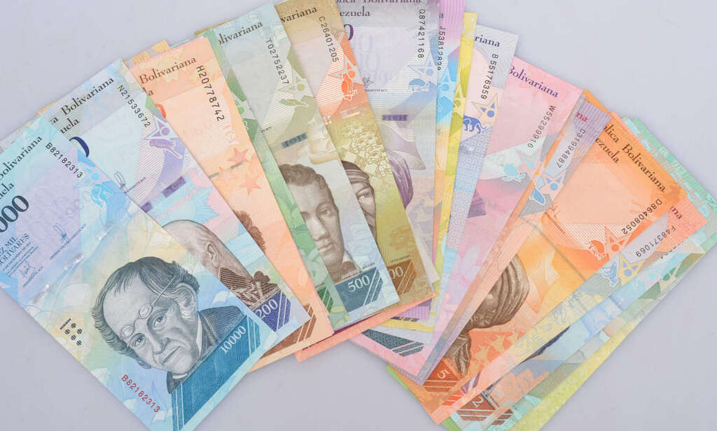 Venecuēlas banknotes (23 gab)