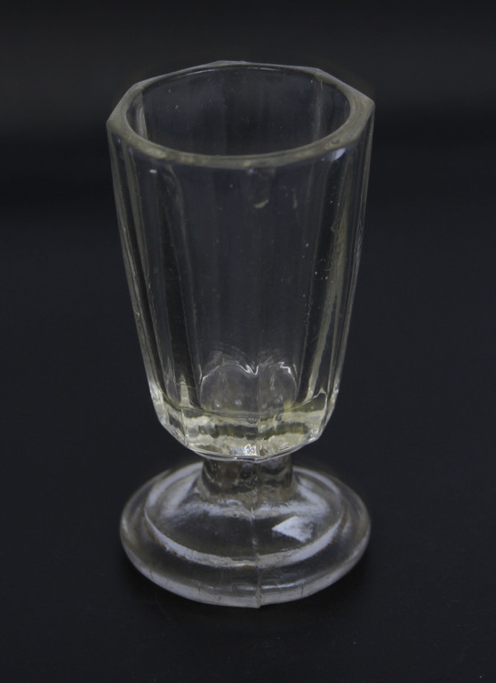 Glass shot glass 