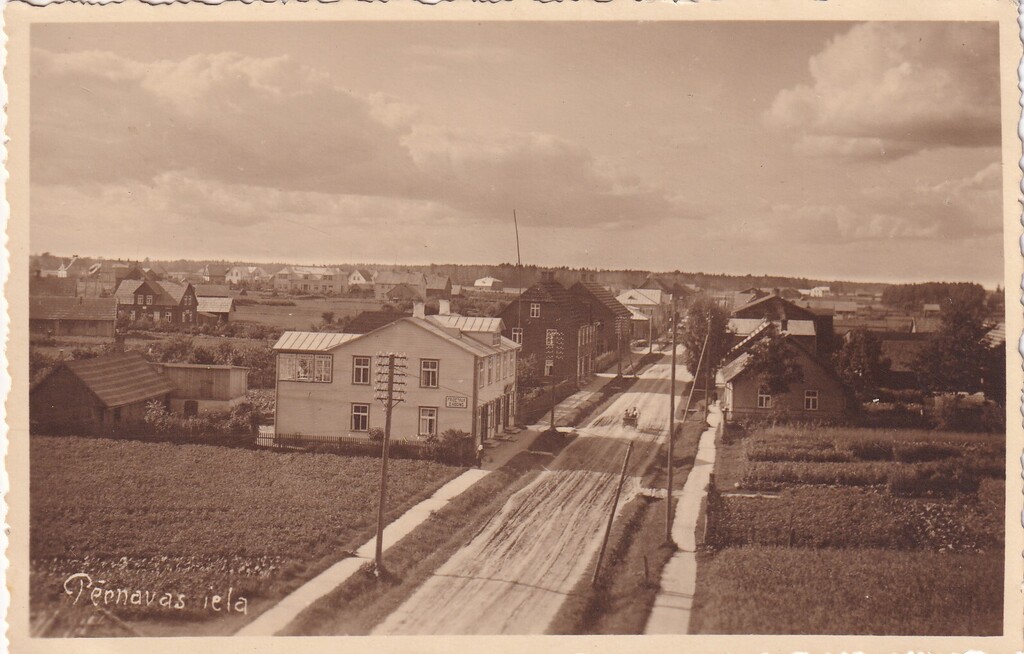 Riga. Pērnavas street.