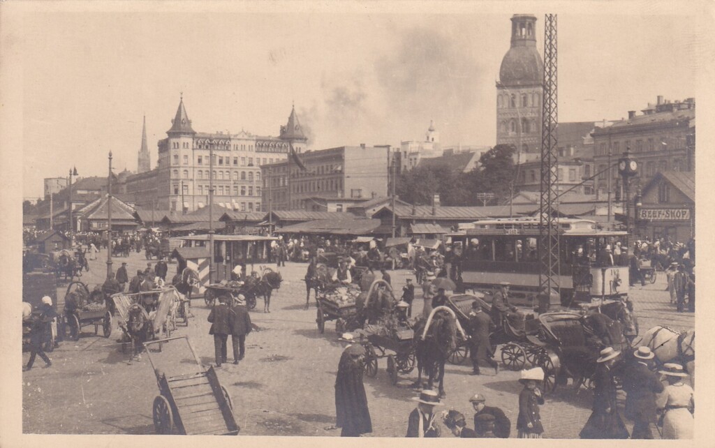 Riga. Market in Daugavmala.