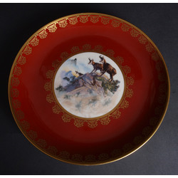 Фарфоровая тарелка„Горные козлы”