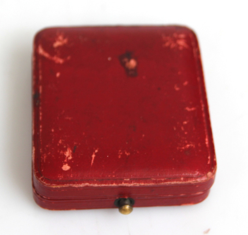 Серебряный жетон, посвященный 100-летию чайной торговли Peter Botkin Sons, в оригинальной коробке