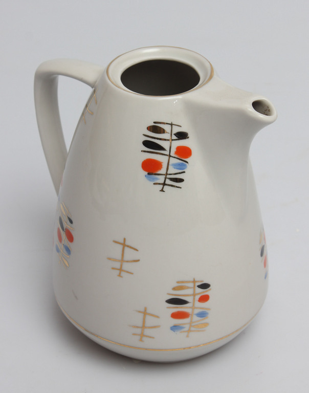 Porcelain jug from the Ausma service without a lid
