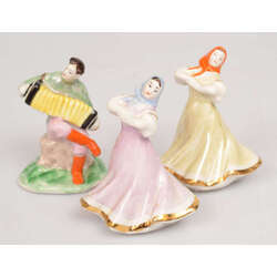 Set of porcelain figurines 