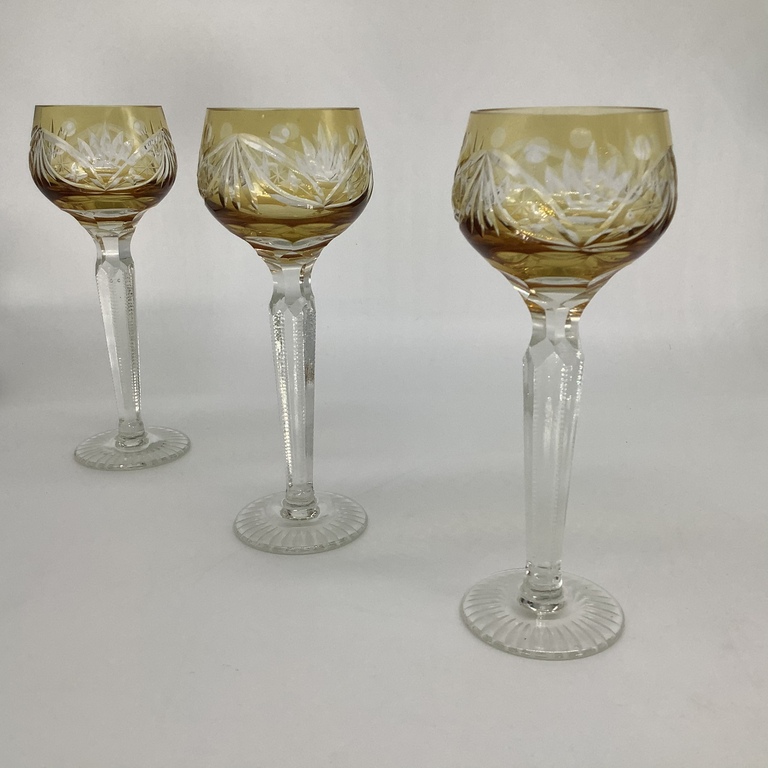 6 crystal glasses on a long stem. Handmade by a master, Bohemia 30s.