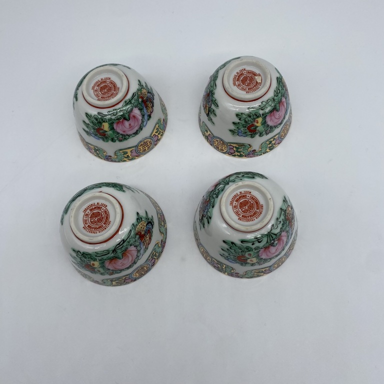 Chatsworth Singapore Rose Canton tea cups 20th century. Hand painted 