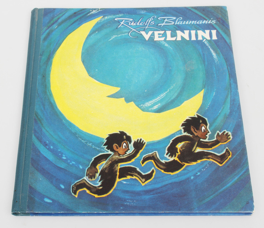 3 children's books with beautiful illustrations
