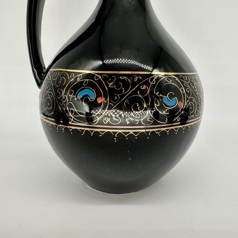Wine jug with glasses. Black cobalt. Gold painting. 