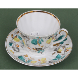 Porcelain cup with saucer 