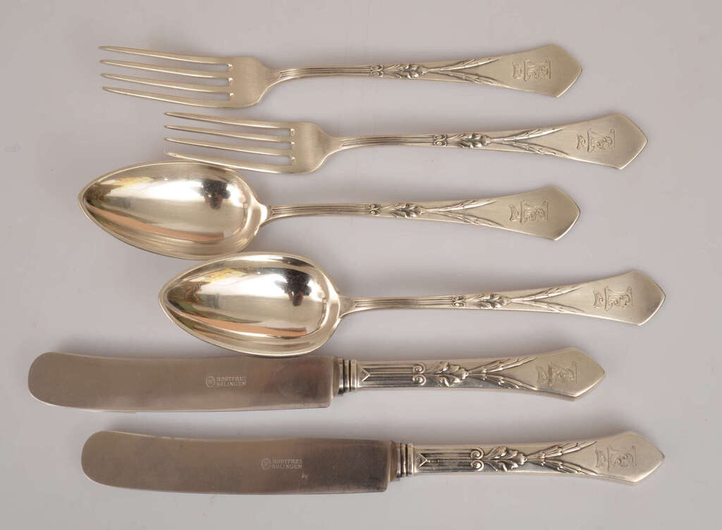 Silver cutlery set for 2 pers.